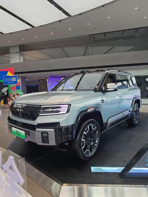 成都都江堰市欧联宝企业管理咨询比亚迪方程豹硬派越野的爆款，英菲尼迪35周年与你共成长